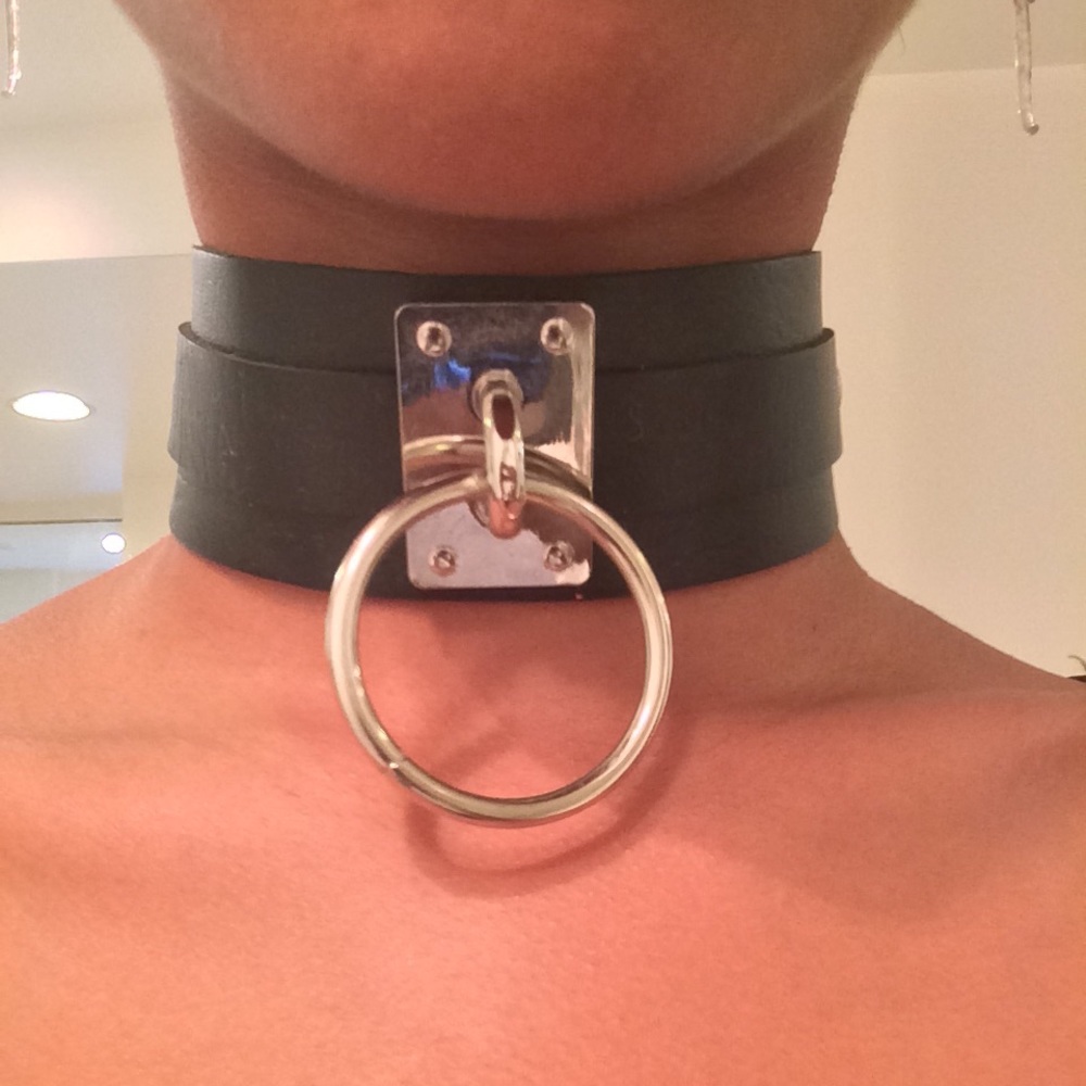 O ring bdsm choker necklace